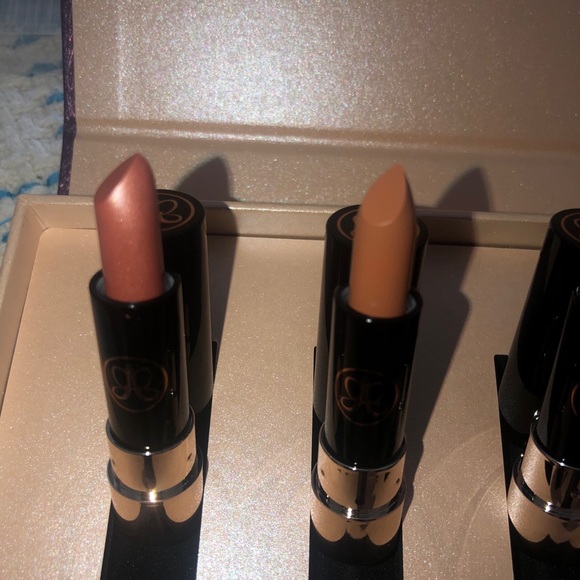 Anastasia Beverly Hills Mini Matte Lipstick Set - Picture 8 of 13